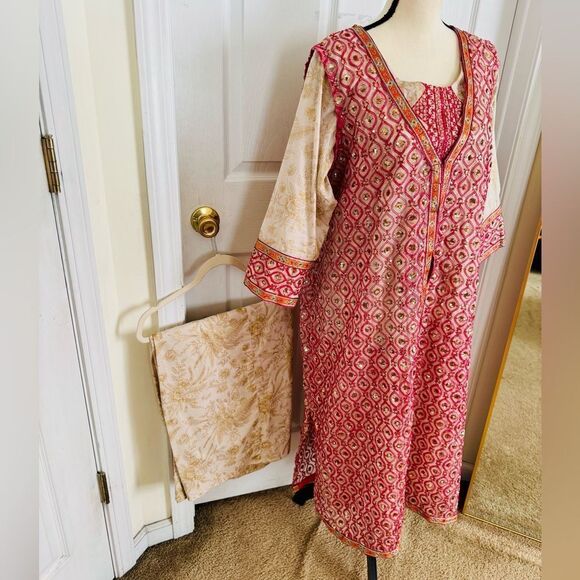 PAKISTANI COUTURE DESIGNER FORMAL BRIDAL DRESS 2 PIECE - Picture 4 of 10